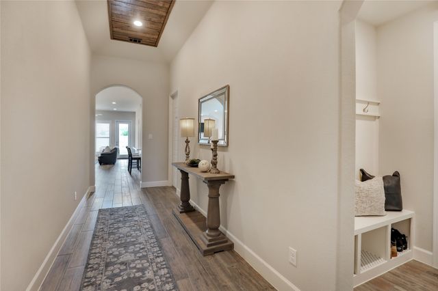 8212 San Bernard Trail, Mckinney, TX 75071