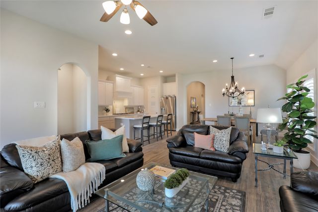 8212 San Bernard Trail, Mckinney, TX 75071