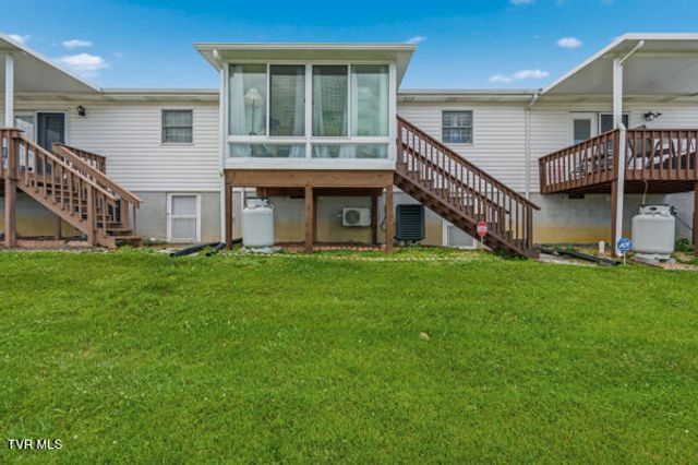 927 West G Street 927, Elizabethton, TN 37643