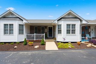 927 West G Street 927, Elizabethton, TN 37643
