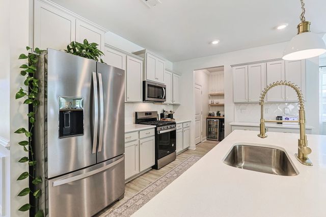 228 Goose Pond Dr., Myrtle Beach, SC 29579