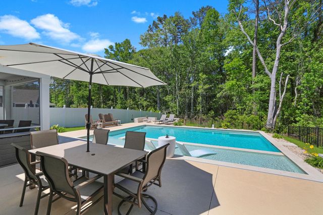 228 Goose Pond Dr., Myrtle Beach, SC 29579