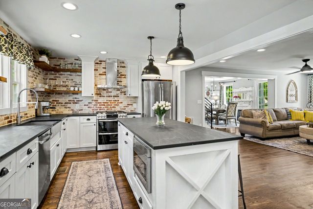 460 Pylant Street, Senoia, GA 30276