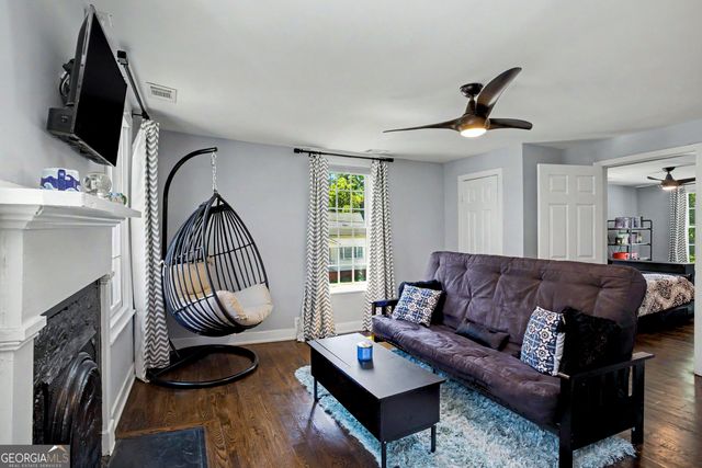 460 Pylant Street, Senoia, GA 30276