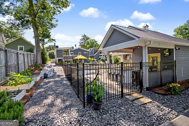 460 Pylant Street, Senoia, GA 30276