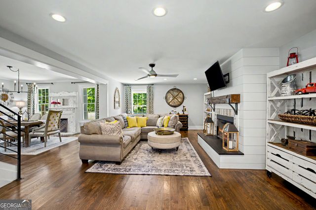 460 Pylant Street, Senoia, GA 30276