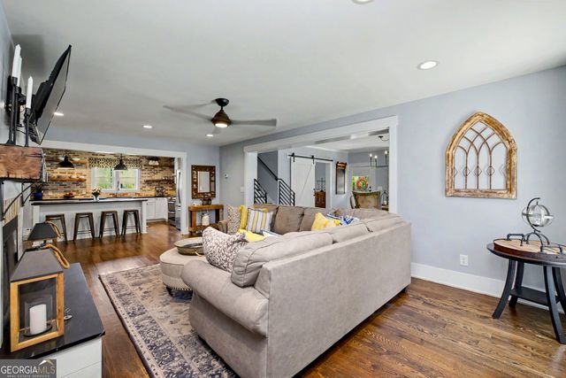 460 Pylant Street, Senoia, GA 30276