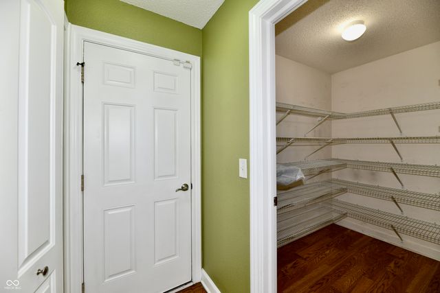 4330 Valley Trace Drive, Indianapolis, IN 46237