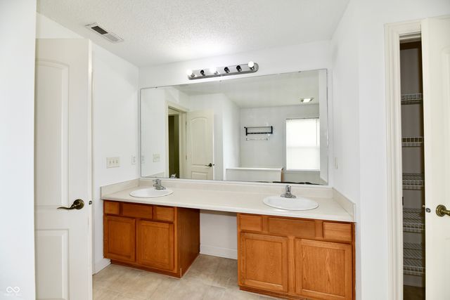 4330 Valley Trace Drive, Indianapolis, IN 46237
