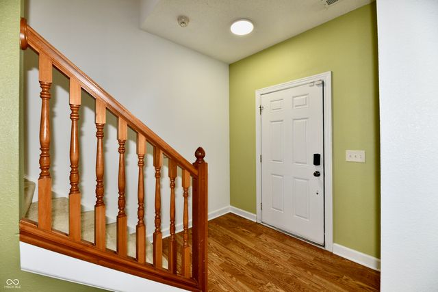 4330 Valley Trace Drive, Indianapolis, IN 46237