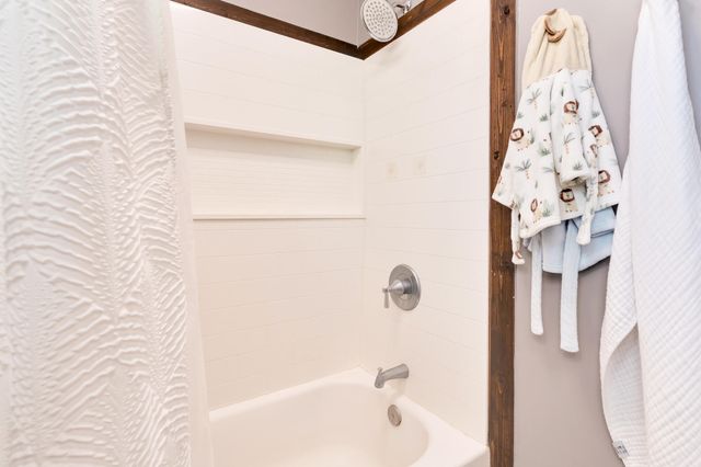 806 Childress Hollow Road, Chickamauga, GA 30707