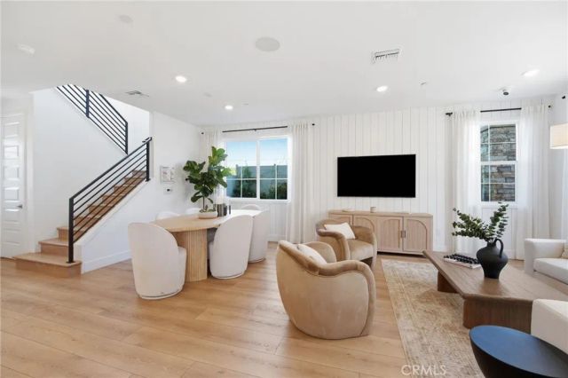4891 Arroyo Run, Moorpark, CA 93021