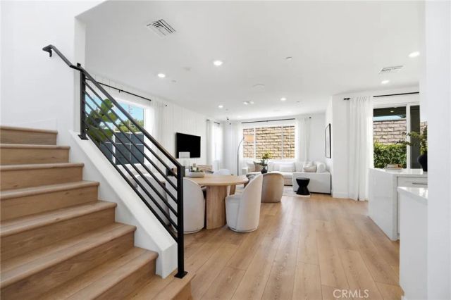 4891 Arroyo Run, Moorpark, CA 93021