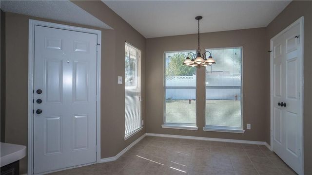 1512 Manitoba Lane, Glenn Heights, TX 75154