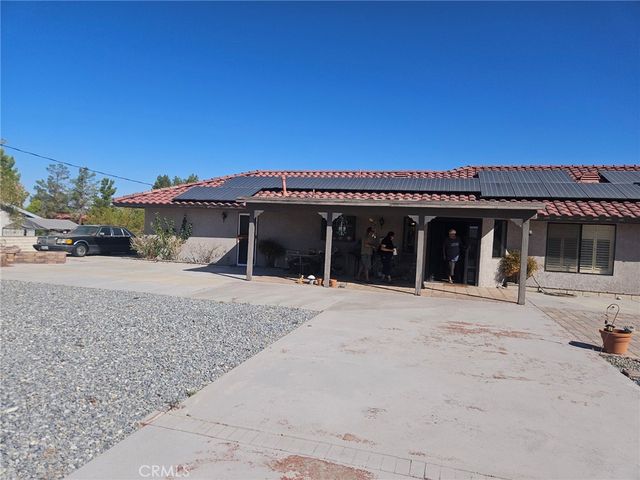 18965 Siskiyou Road, Apple Valley, CA 92307