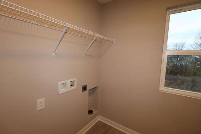 328 Royal Fern Lane, Lewis Center, OH 43035