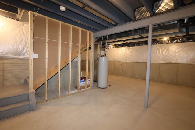 328 Royal Fern Lane, Lewis Center, OH 43035