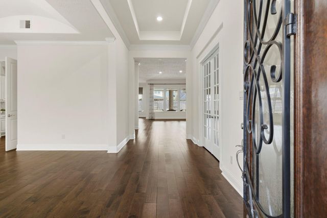 2102 Old Town Drive, Missouri City, TX 77459