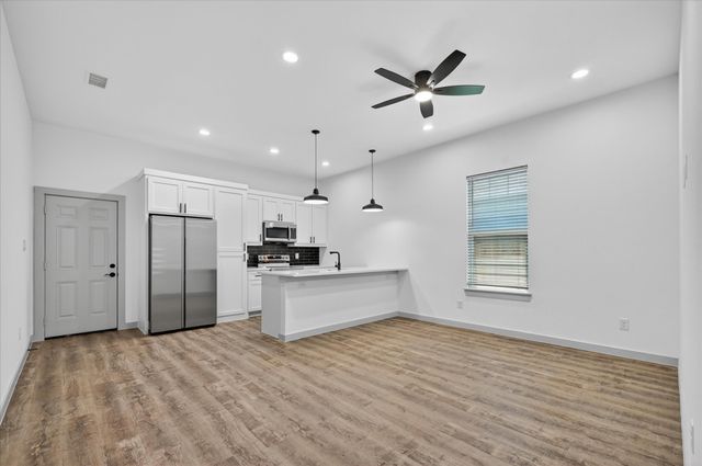 2107 Church Street B, Greenville, TX 75401