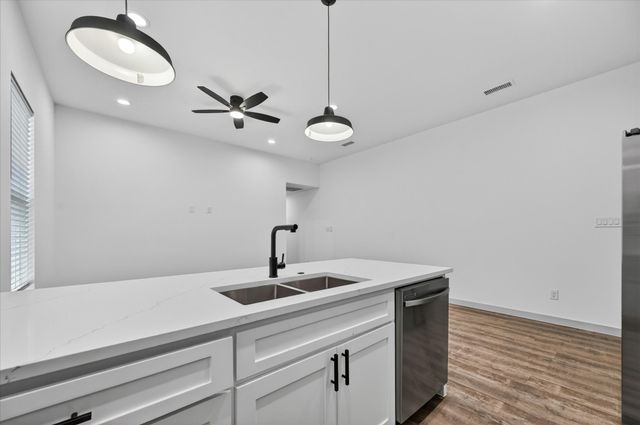 2107 Church Street B, Greenville, TX 75401