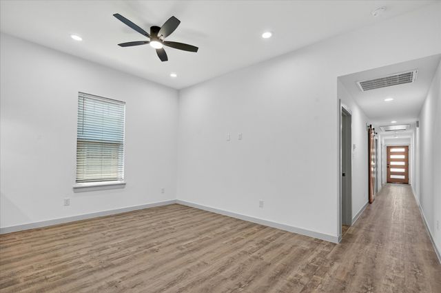 2107 Church Street B, Greenville, TX 75401