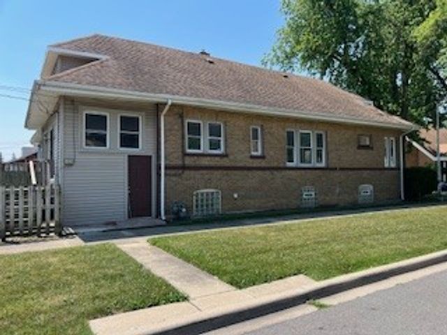 401 23rd Avenue, Bellwood, IL 60104