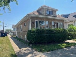 401 23rd Avenue, Bellwood, IL 60104