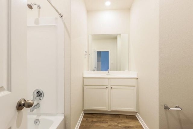 405 San Miguel Creek Drive, Katy, TX 77493