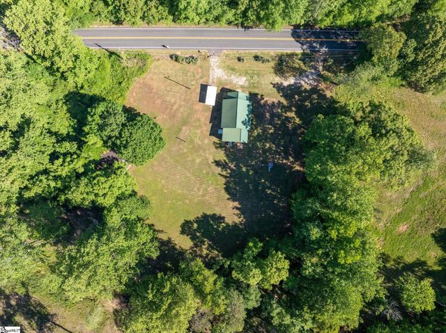 330 Fews Bridge Road, Taylors, SC 29687