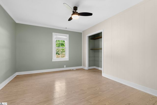330 Fews Bridge Road, Taylors, SC 29687