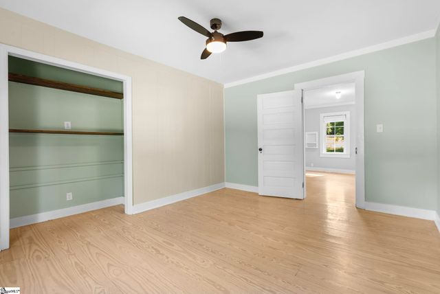 330 Fews Bridge Road, Taylors, SC 29687