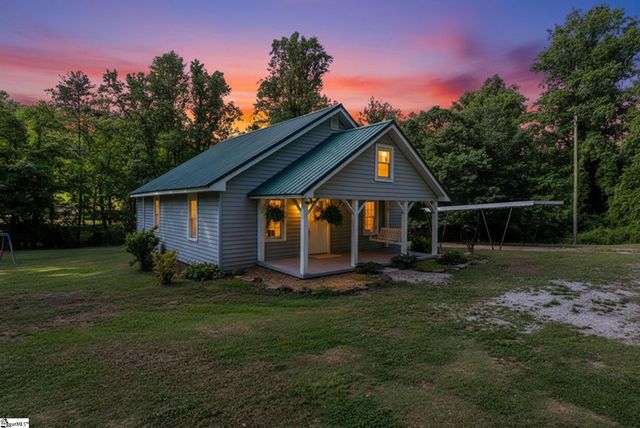 330 Fews Bridge Road, Taylors, SC 29687