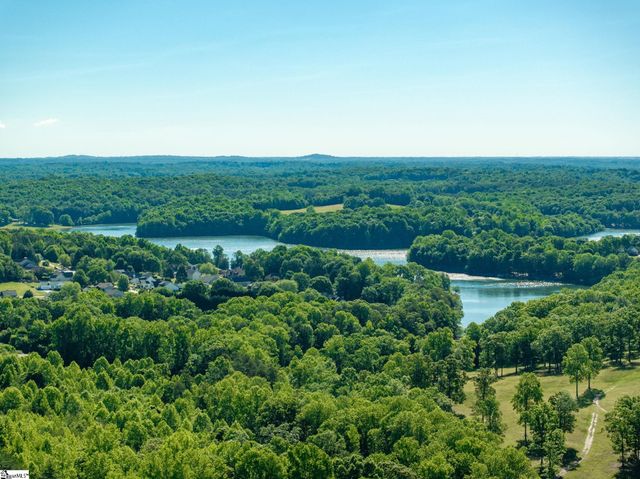 330 Fews Bridge Road, Taylors, SC 29687