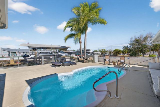 7623 MAKO DRIVE, Hudson, FL 34667