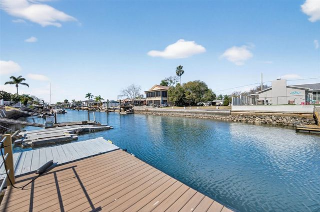 7623 MAKO DRIVE, Hudson, FL 34667