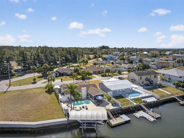 7623 MAKO DRIVE, Hudson, FL 34667