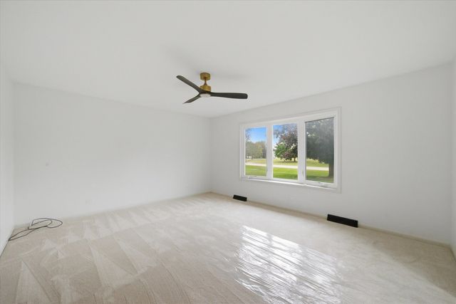 518 Meadow Court, Winthrop Harbor, IL 60096
