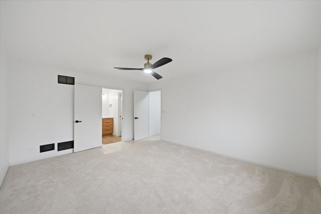518 Meadow Court, Winthrop Harbor, IL 60096