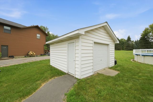 518 Meadow Court, Winthrop Harbor, IL 60096