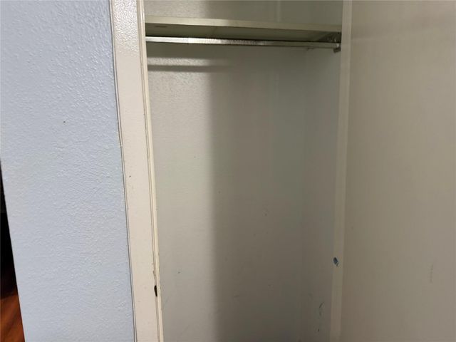 3122 Trail Lake Drive, Houston, TX 77045