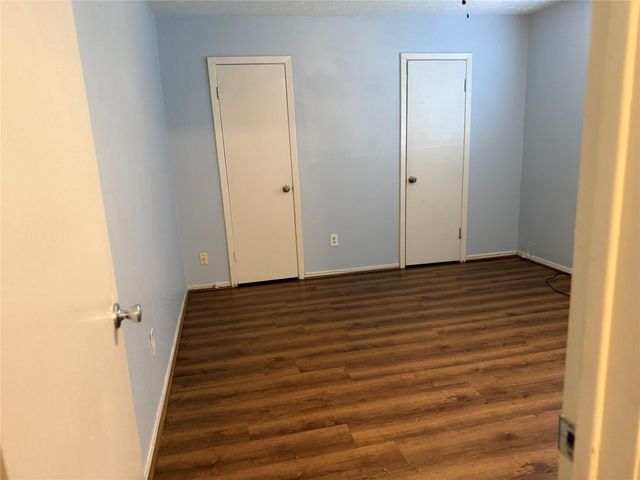 3122 Trail Lake Drive, Houston, TX 77045