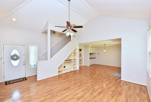 8409 Bayou Pine Court, Houston, TX 77040