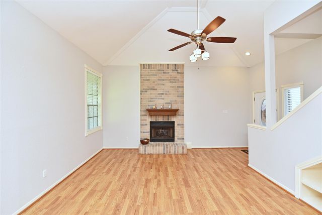 8409 Bayou Pine Court, Houston, TX 77040