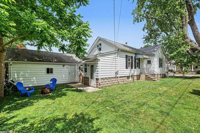 425 E St Clair Street, Marine City, MI 48039