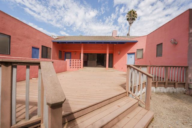 1352 River Road, Salinas, CA 93908