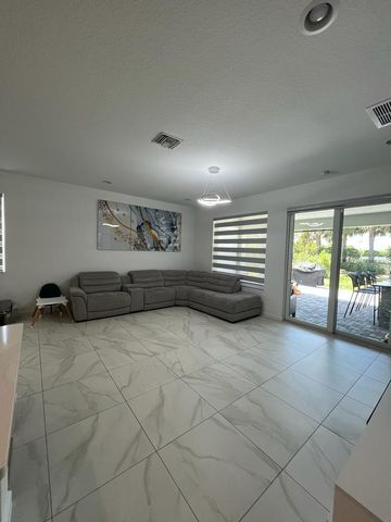 11365 SW Lyra Drive, Port St. Lucie, FL 34987