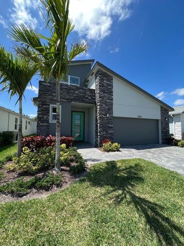 11365 SW Lyra Drive, Port St. Lucie, FL 34987