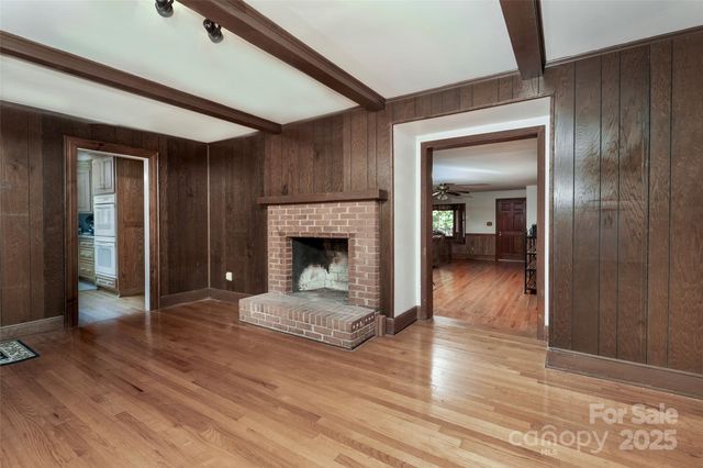 4426 Deepwood Drive, Charlotte, NC 28226