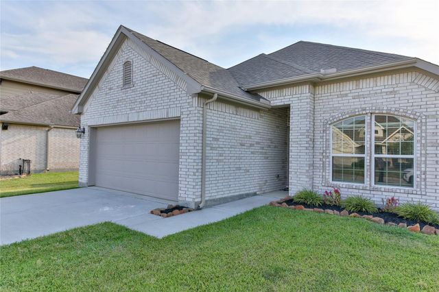 210 Brazos Drive, Baytown, TX 77523