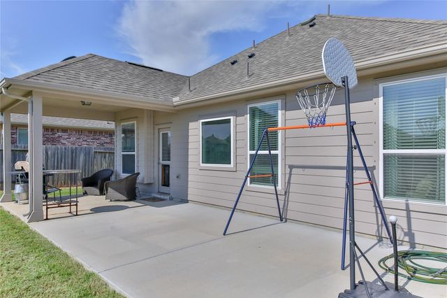 210 Brazos Drive, Baytown, TX 77523